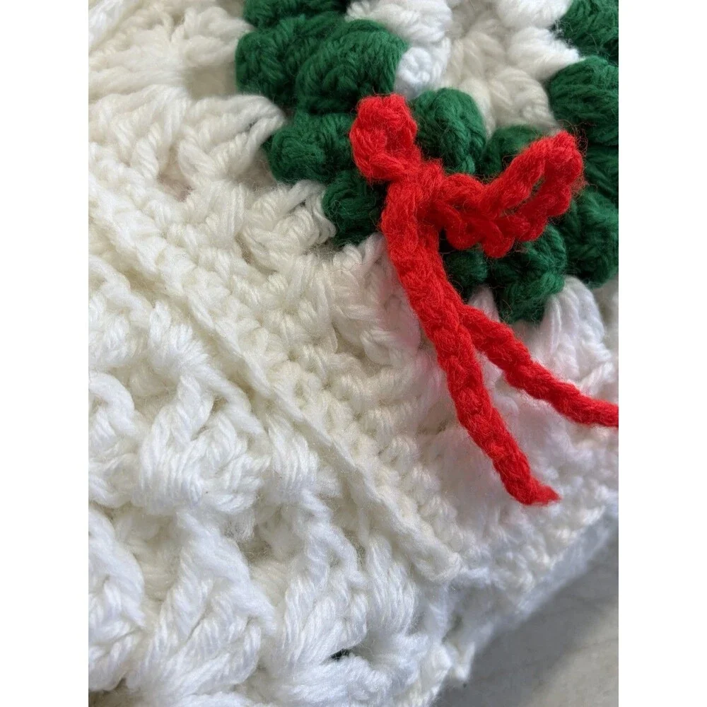 Homemade Crochet Afghan Throw Blanket 3D Christmas Wreath Design 80” Mint - Picture 8 of 8